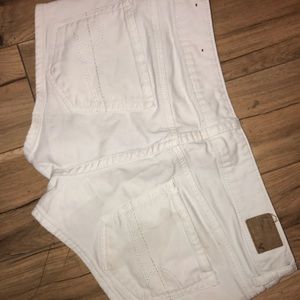 White American eagle shorts